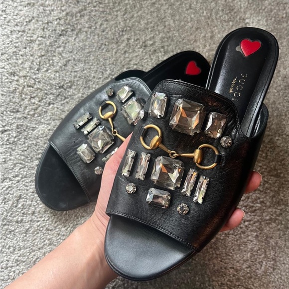 Authentic Gucci leather slide with crystals 432018 - Picture 3 of 15